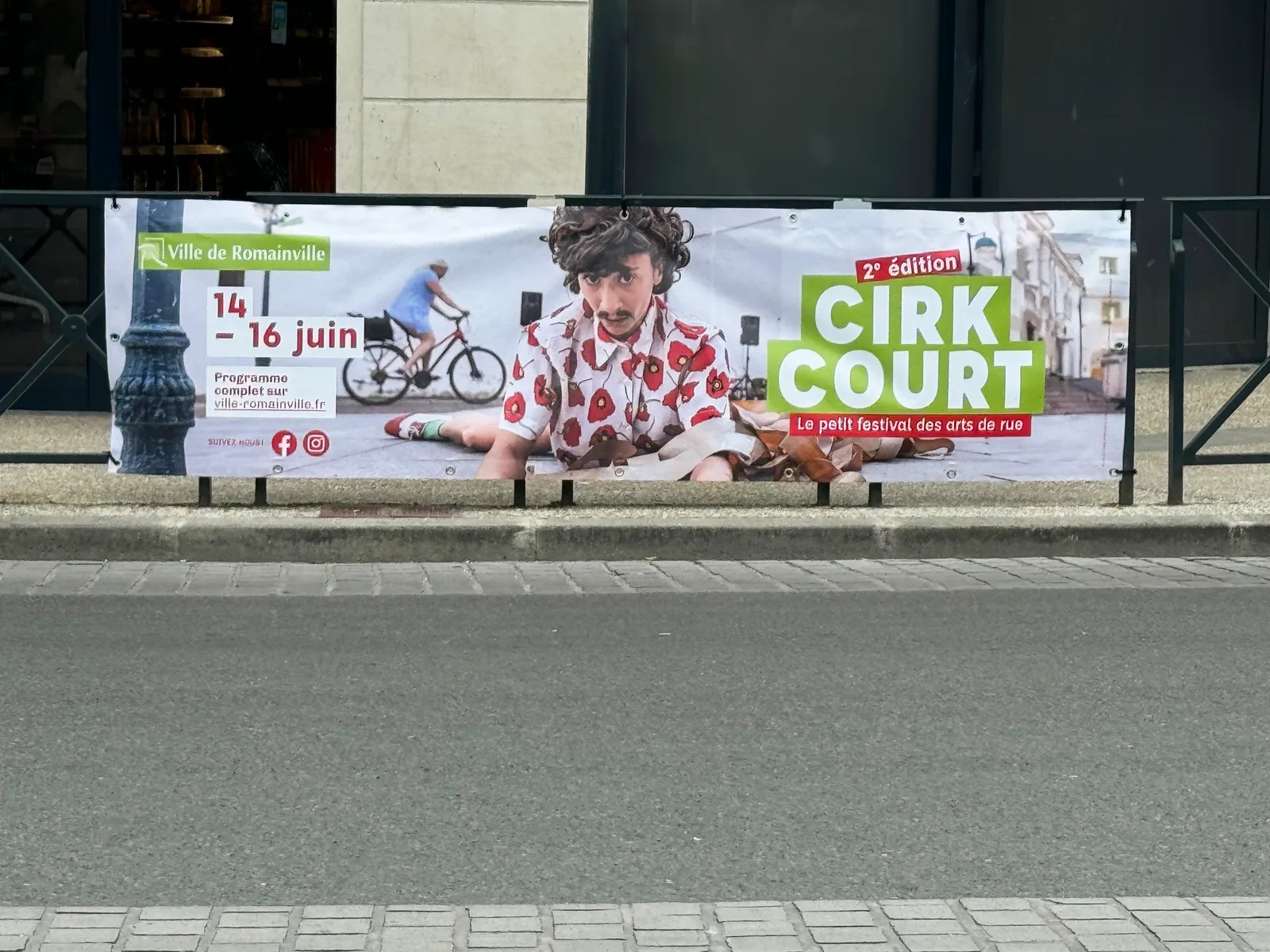 Cirk court