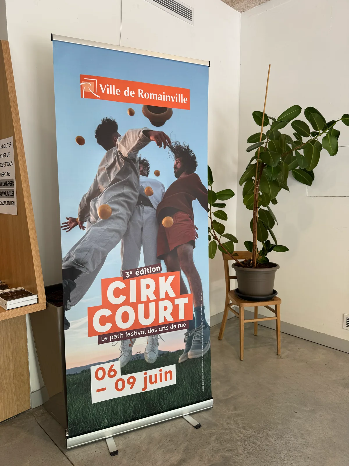Cirk court